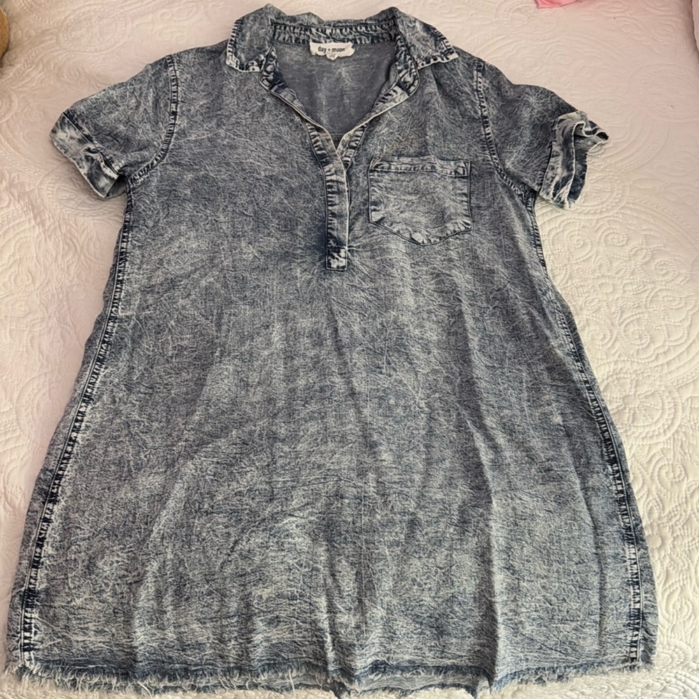 T-shirt dress